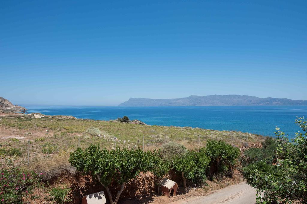 Balos Beach Hotell Kalivianí Eksteriør bilde