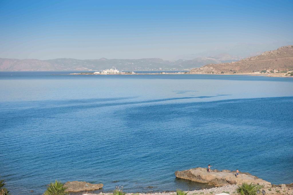 Balos Beach Hotell Kalivianí Eksteriør bilde